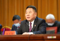 安徽池州東至縣委書記洪克峰：競爭日趨白熱化，慢進(jìn)是退，不進(jìn)更是退