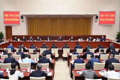 省委書記兩次帶隊(duì)把辦公桌“擺”到市里，有何深意？