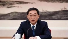 他是省委書記當(dāng)中唯一擔(dān)任過兩個(gè)省份省長的